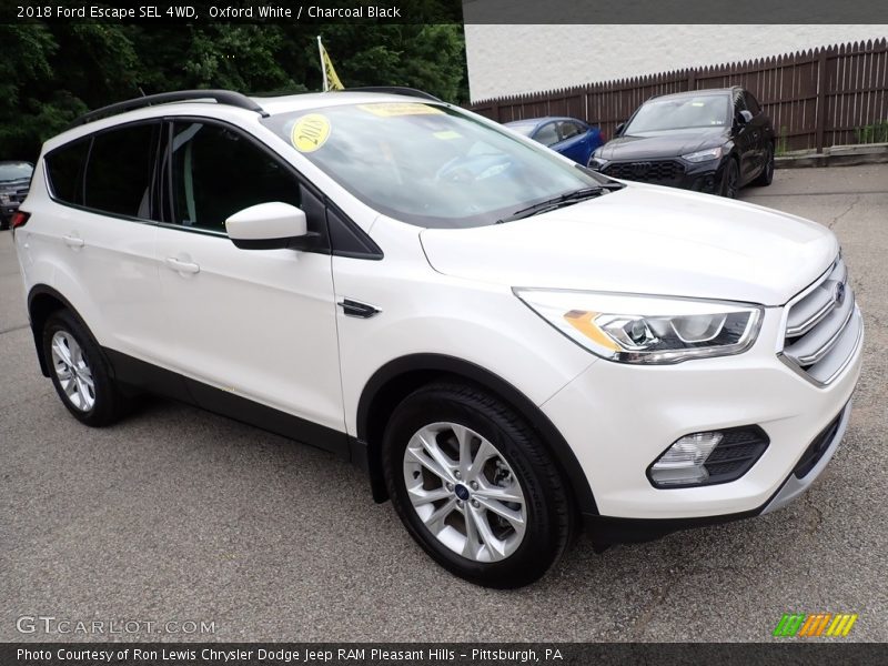 Oxford White / Charcoal Black 2018 Ford Escape SEL 4WD
