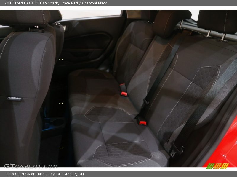 Race Red / Charcoal Black 2015 Ford Fiesta SE Hatchback