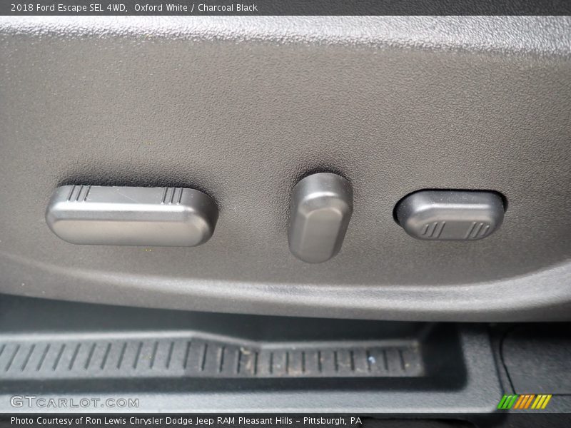 Oxford White / Charcoal Black 2018 Ford Escape SEL 4WD