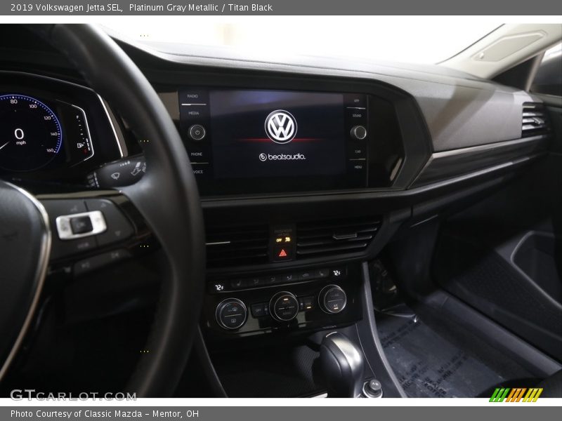 Platinum Gray Metallic / Titan Black 2019 Volkswagen Jetta SEL