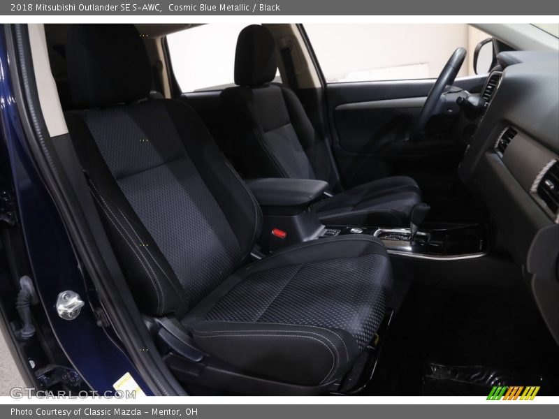 Cosmic Blue Metallic / Black 2018 Mitsubishi Outlander SE S-AWC