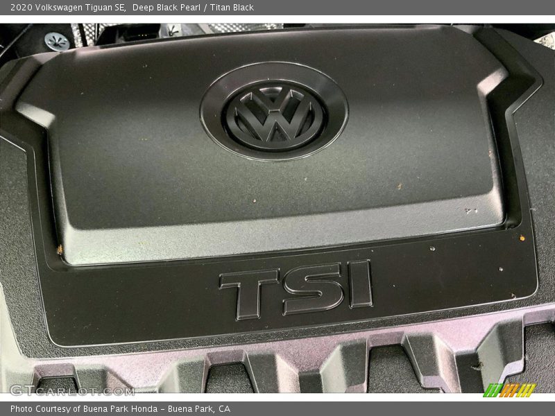 Deep Black Pearl / Titan Black 2020 Volkswagen Tiguan SE