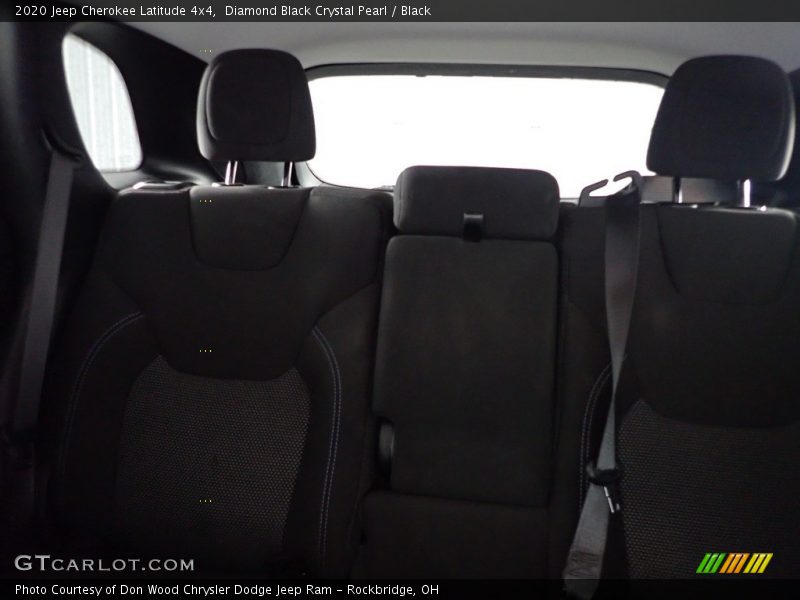 Diamond Black Crystal Pearl / Black 2020 Jeep Cherokee Latitude 4x4