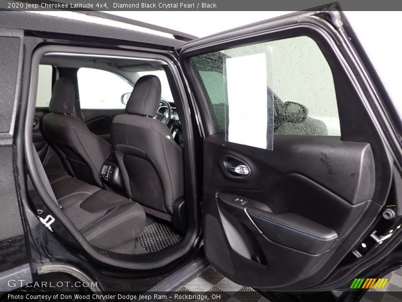 Diamond Black Crystal Pearl / Black 2020 Jeep Cherokee Latitude 4x4