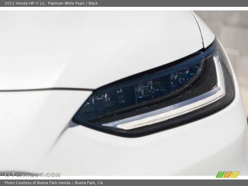 Platinum White Pearl / Black 2023 Honda HR-V LX