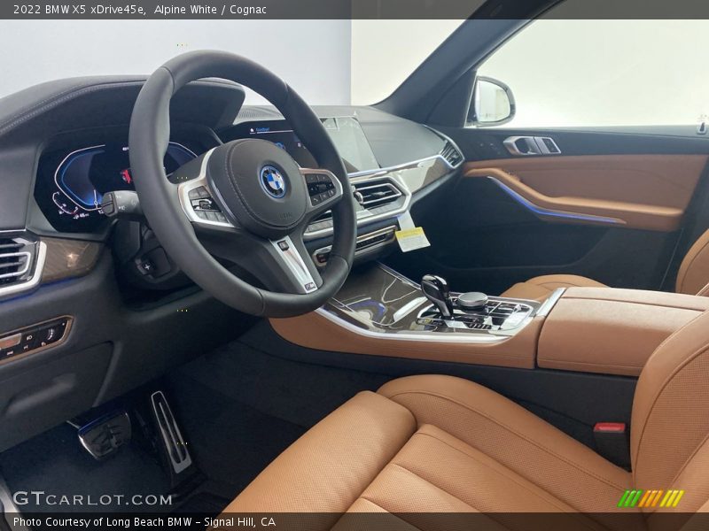 Front Seat of 2022 X5 xDrive45e