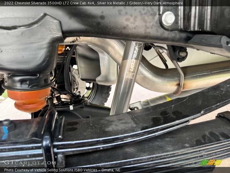 Silver Ice Metallic / Gideon/­Very Dark Atmosphere 2022 Chevrolet Silverado 3500HD LTZ Crew Cab 4x4