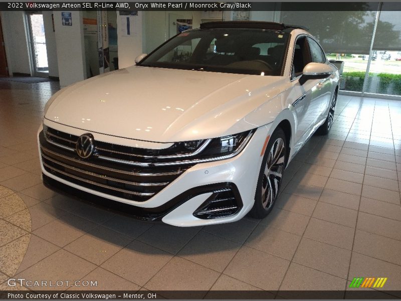 Oryx White Pearl / Moonrock Gray/Black 2022 Volkswagen Arteon SEL R-Line AWD