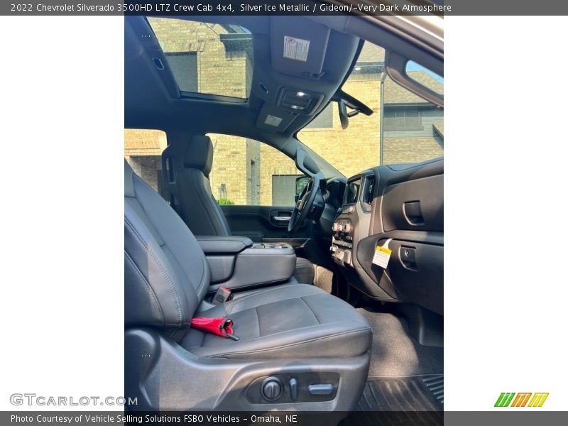 Silver Ice Metallic / Gideon/­Very Dark Atmosphere 2022 Chevrolet Silverado 3500HD LTZ Crew Cab 4x4
