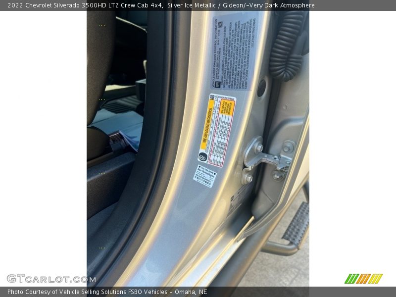 Silver Ice Metallic / Gideon/­Very Dark Atmosphere 2022 Chevrolet Silverado 3500HD LTZ Crew Cab 4x4