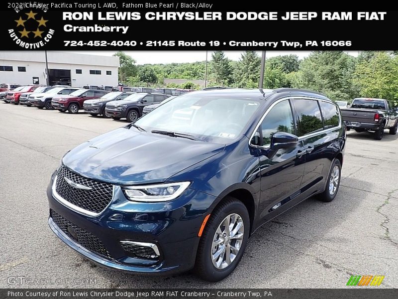 Fathom Blue Pearl / Black/Alloy 2022 Chrysler Pacifica Touring L AWD