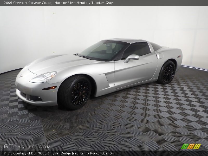 Front 3/4 View of 2006 Corvette Coupe