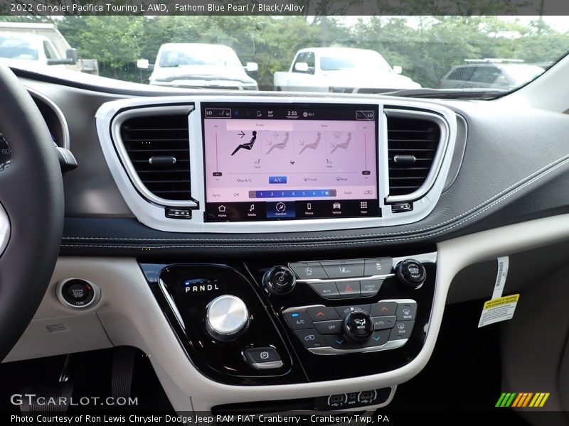 Fathom Blue Pearl / Black/Alloy 2022 Chrysler Pacifica Touring L AWD