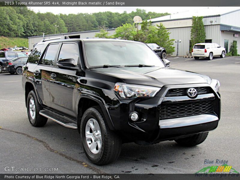 Midnight Black metallic / Sand Beige 2019 Toyota 4Runner SR5 4x4