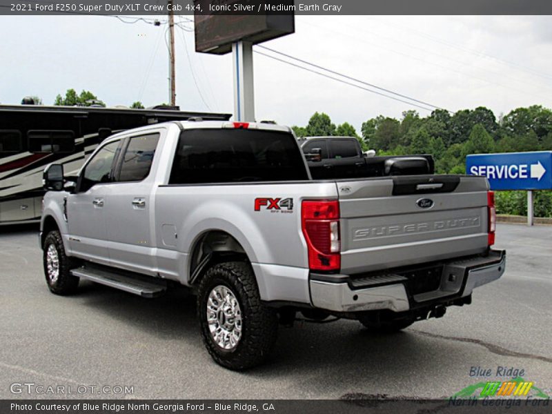Iconic Silver / Medium Earth Gray 2021 Ford F250 Super Duty XLT Crew Cab 4x4