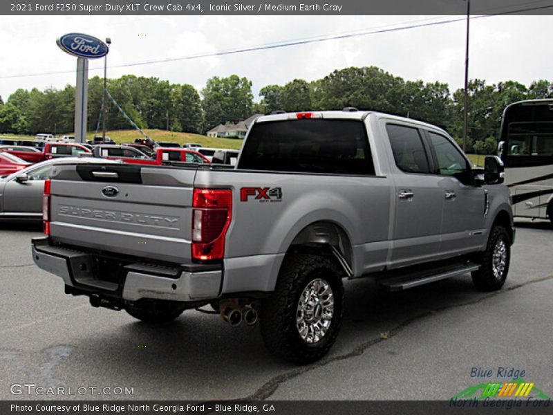 Iconic Silver / Medium Earth Gray 2021 Ford F250 Super Duty XLT Crew Cab 4x4