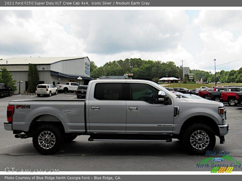 Iconic Silver / Medium Earth Gray 2021 Ford F250 Super Duty XLT Crew Cab 4x4