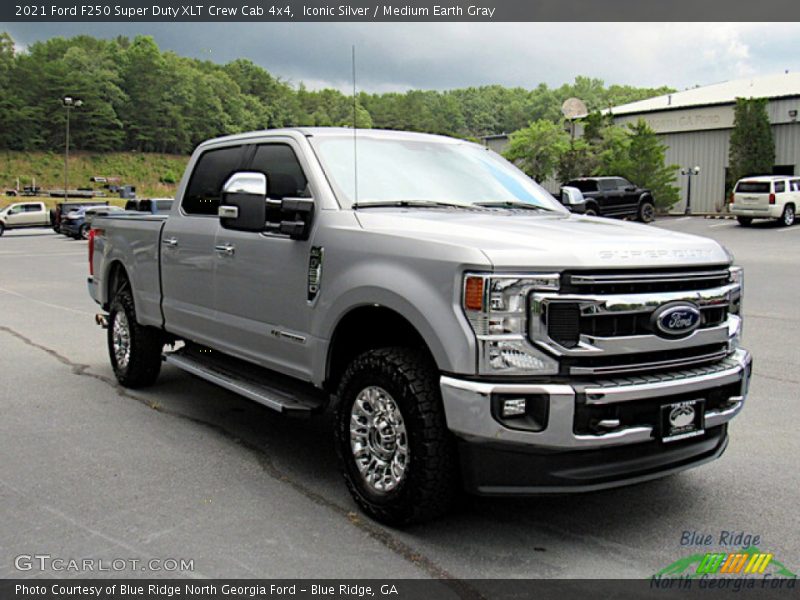 Iconic Silver / Medium Earth Gray 2021 Ford F250 Super Duty XLT Crew Cab 4x4