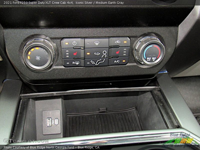 Iconic Silver / Medium Earth Gray 2021 Ford F250 Super Duty XLT Crew Cab 4x4