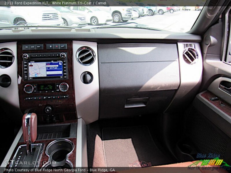 White Platinum Tri-Coat / Camel 2013 Ford Expedition XLT