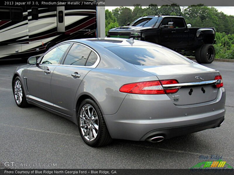 Rhodium Silver Metallic / Ivory/Truffle 2013 Jaguar XF 3.0