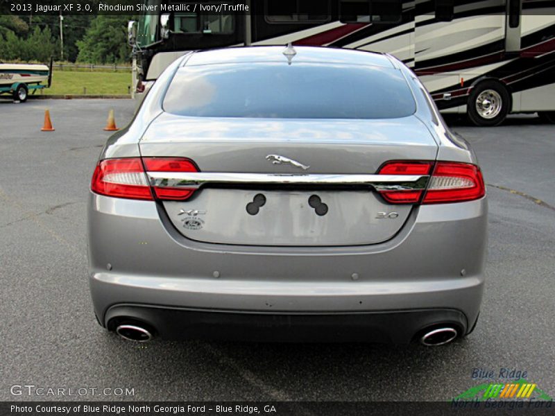 Rhodium Silver Metallic / Ivory/Truffle 2013 Jaguar XF 3.0