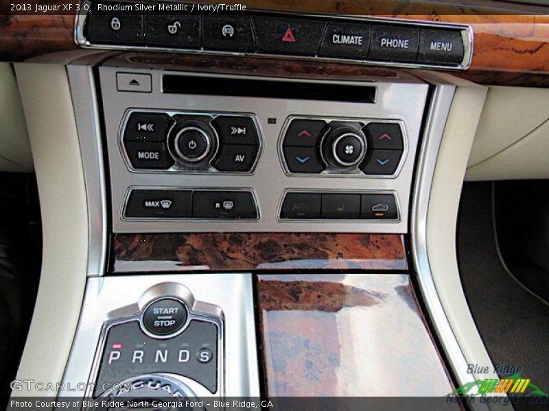 Rhodium Silver Metallic / Ivory/Truffle 2013 Jaguar XF 3.0