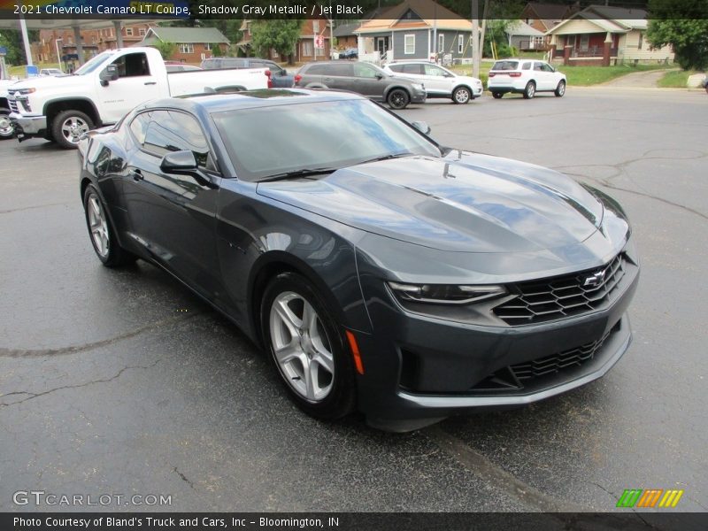 Front 3/4 View of 2021 Camaro LT Coupe