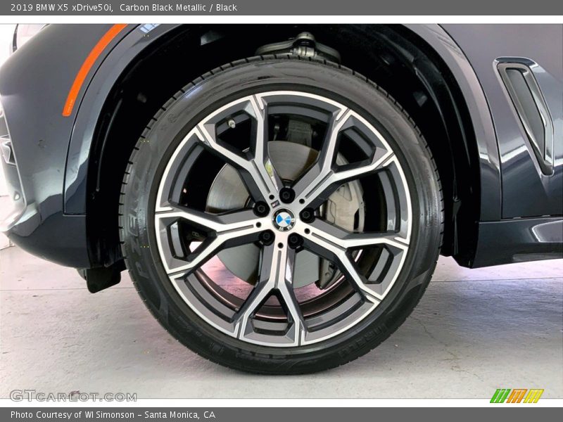 Carbon Black Metallic / Black 2019 BMW X5 xDrive50i