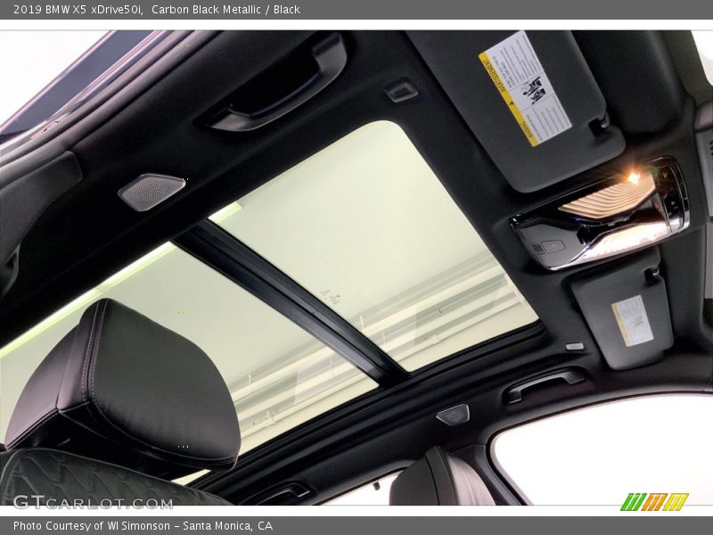 Carbon Black Metallic / Black 2019 BMW X5 xDrive50i