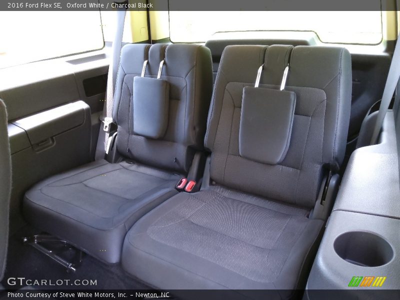 Rear Seat of 2016 Flex SE