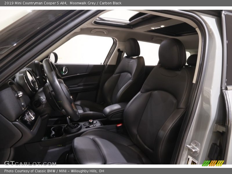 Moonwalk Grey / Carbon Black 2019 Mini Countryman Cooper S All4