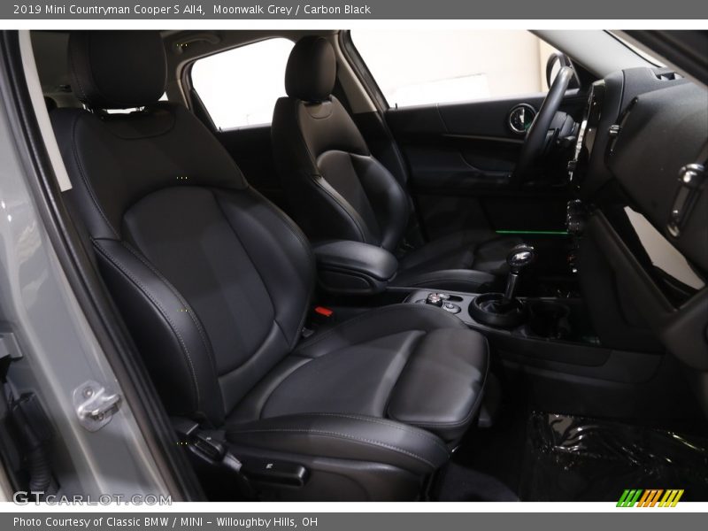 Moonwalk Grey / Carbon Black 2019 Mini Countryman Cooper S All4