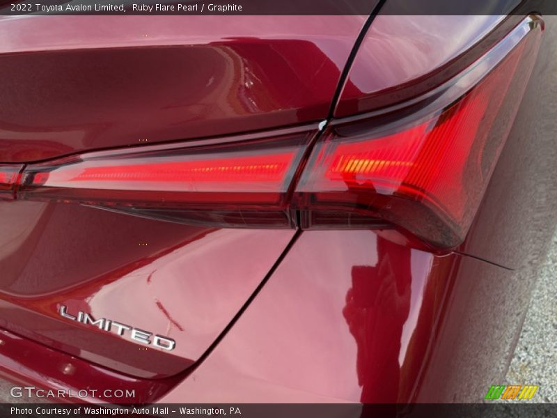 Ruby Flare Pearl / Graphite 2022 Toyota Avalon Limited