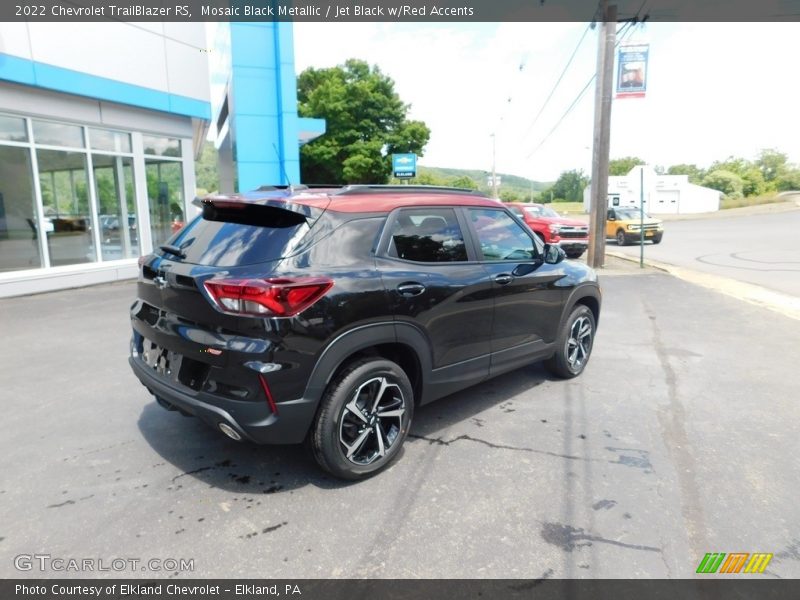 Mosaic Black Metallic / Jet Black w/Red Accents 2022 Chevrolet TrailBlazer RS