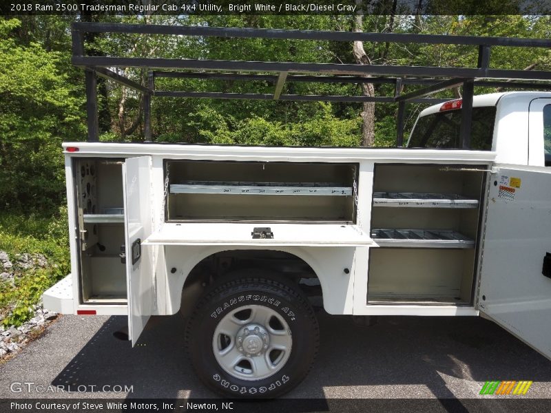 Bright White / Black/Diesel Gray 2018 Ram 2500 Tradesman Regular Cab 4x4 Utility