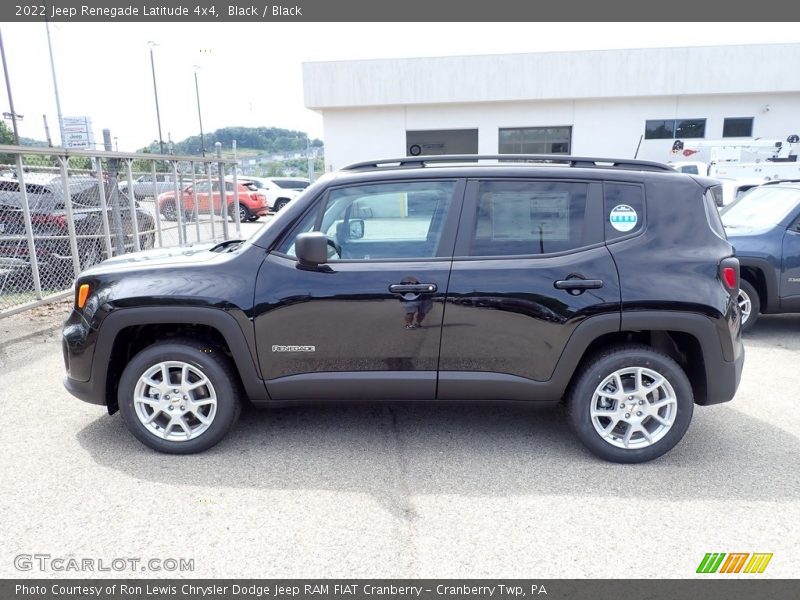 Black / Black 2022 Jeep Renegade Latitude 4x4