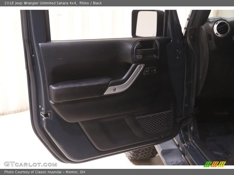 Rhino / Black 2018 Jeep Wrangler Unlimited Sahara 4x4