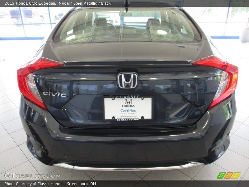 Modern Steel Metallic / Black 2019 Honda Civic EX Sedan