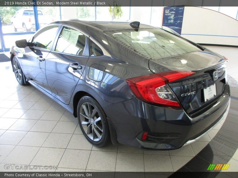 Modern Steel Metallic / Black 2019 Honda Civic EX Sedan