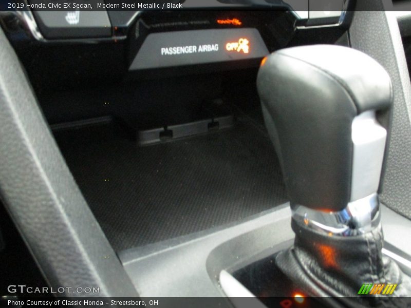 Modern Steel Metallic / Black 2019 Honda Civic EX Sedan