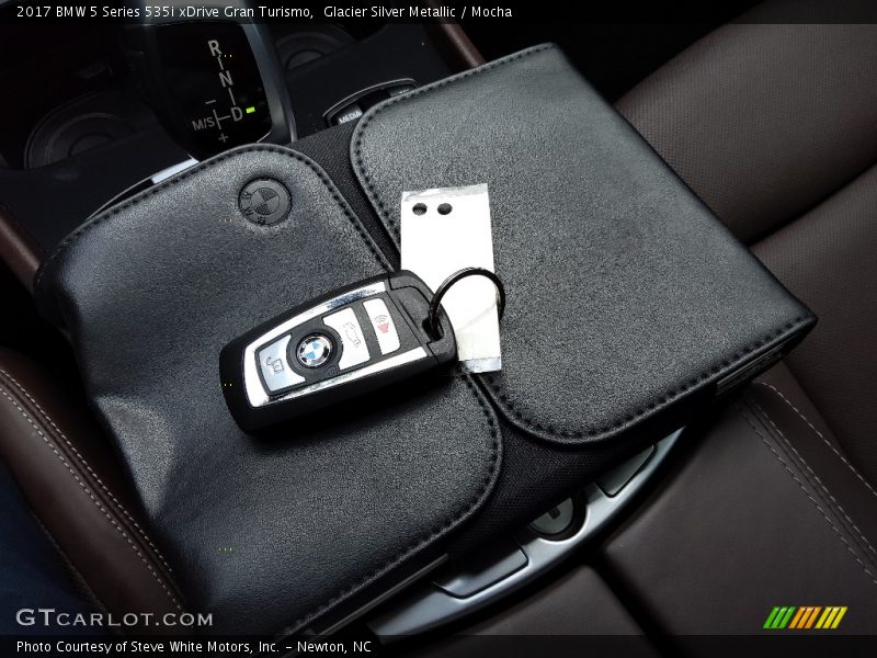 Keys of 2017 5 Series 535i xDrive Gran Turismo