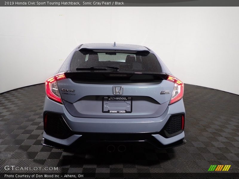 Sonic Gray Pearl / Black 2019 Honda Civic Sport Touring Hatchback