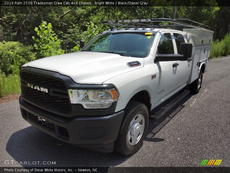 Bright White / Black/Diesel Gray 2019 Ram 2500 Tradesman Crew Cab 4x4 Chassis