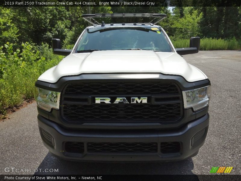 Bright White / Black/Diesel Gray 2019 Ram 2500 Tradesman Crew Cab 4x4 Chassis