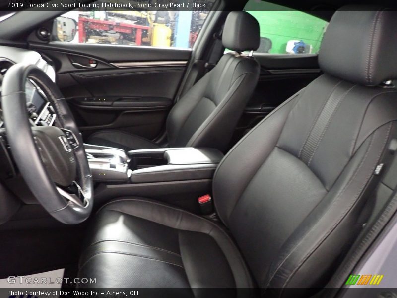 Sonic Gray Pearl / Black 2019 Honda Civic Sport Touring Hatchback