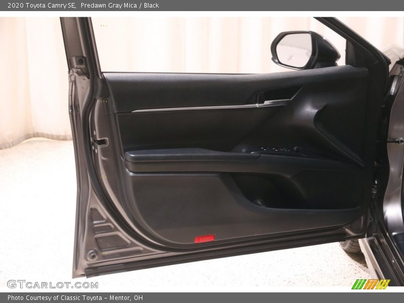 Predawn Gray Mica / Black 2020 Toyota Camry SE