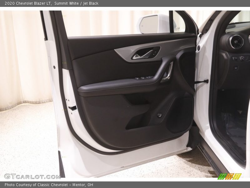 Summit White / Jet Black 2020 Chevrolet Blazer LT