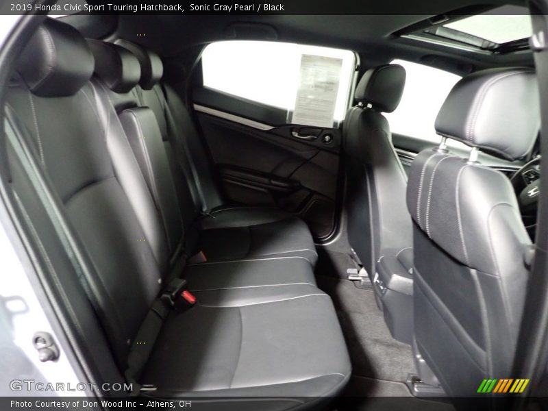 Sonic Gray Pearl / Black 2019 Honda Civic Sport Touring Hatchback