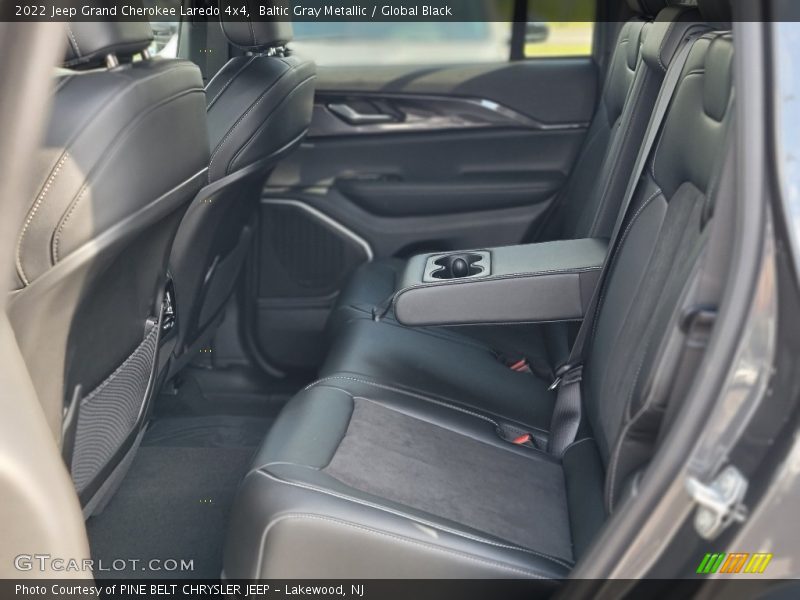 Baltic Gray Metallic / Global Black 2022 Jeep Grand Cherokee Laredo 4x4